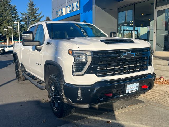 2025 Chevrolet Silverado 3500HD LT