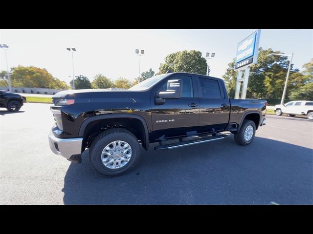 2025 Chevrolet Silverado 3500HD LT