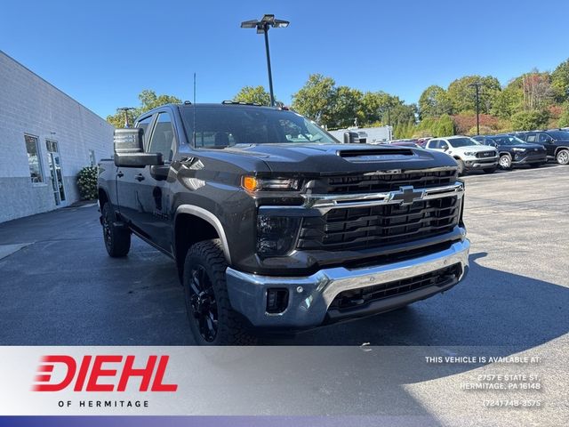 2025 Chevrolet Silverado 3500HD LT