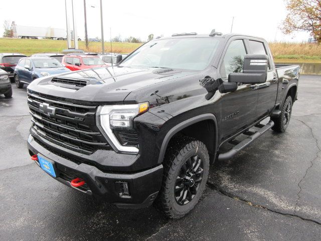 2025 Chevrolet Silverado 3500HD LT