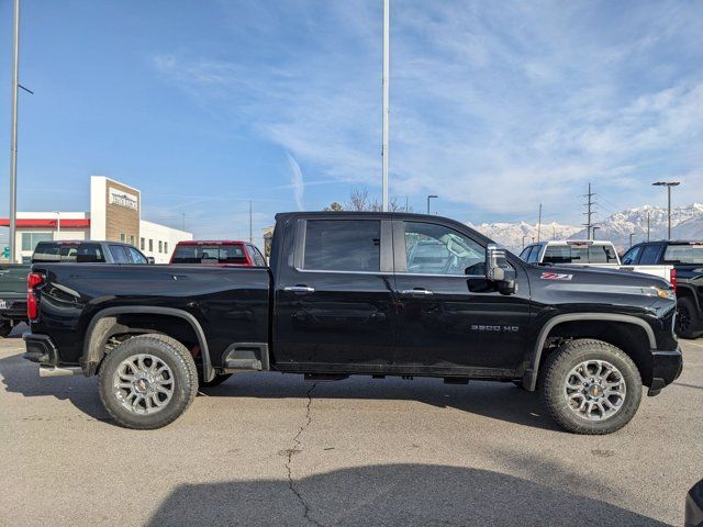 2025 Chevrolet Silverado 3500HD LT