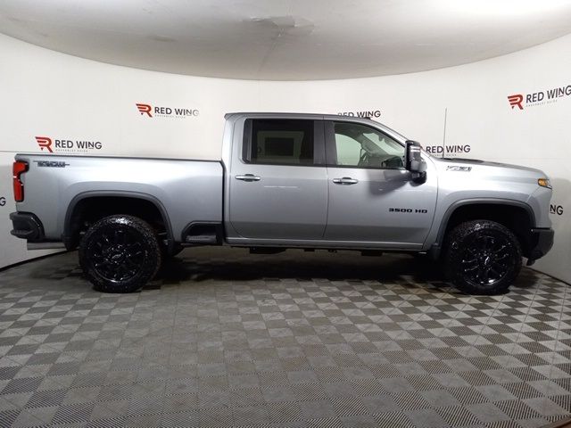 2025 Chevrolet Silverado 3500HD LT