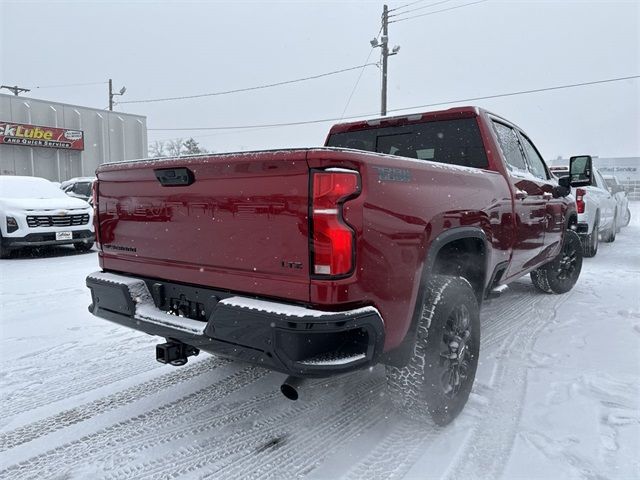 2025 Chevrolet Silverado 3500HD LTZ