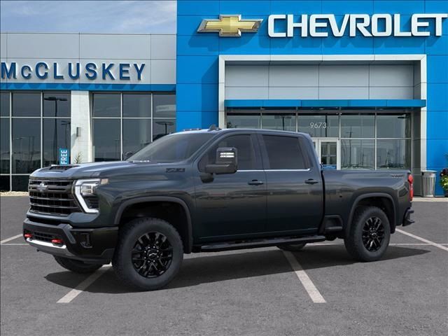 2025 Chevrolet Silverado 3500HD LTZ