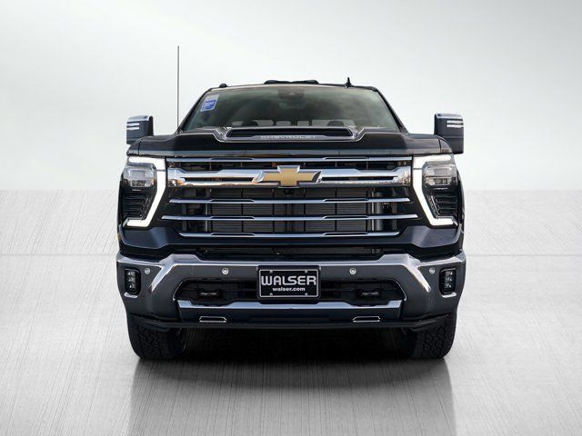 2025 Chevrolet Silverado 3500HD LTZ