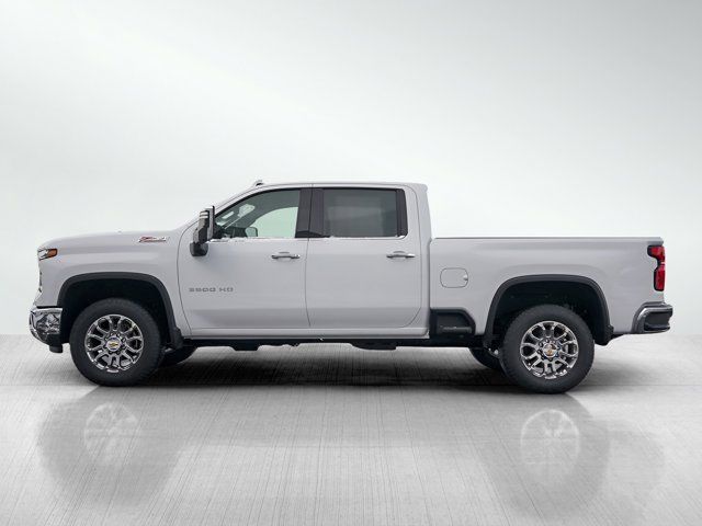 2025 Chevrolet Silverado 3500HD LTZ