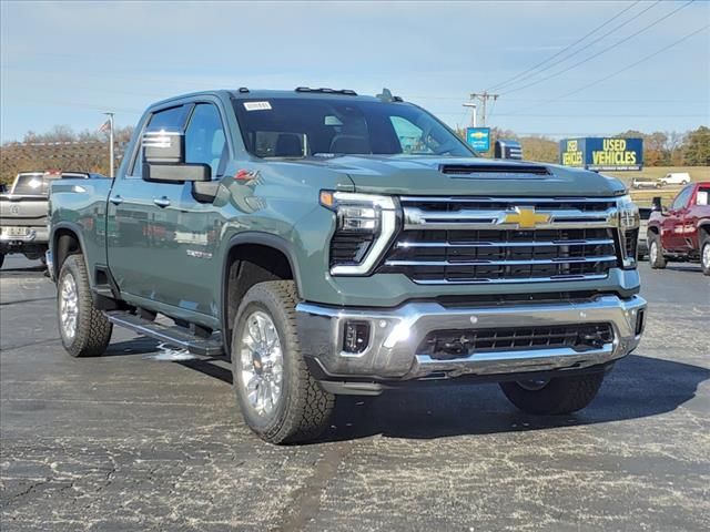 2025 Chevrolet Silverado 3500HD LTZ