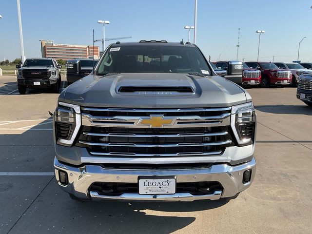 2025 Chevrolet Silverado 3500HD LTZ