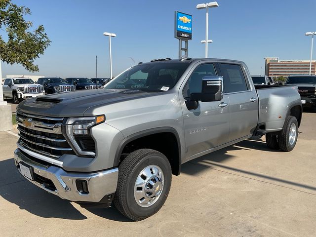 2025 Chevrolet Silverado 3500HD LTZ