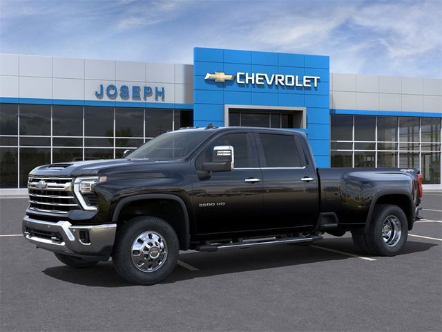 2025 Chevrolet Silverado 3500HD LTZ