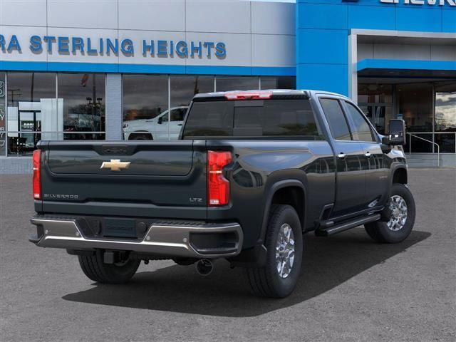 2025 Chevrolet Silverado 3500HD LTZ