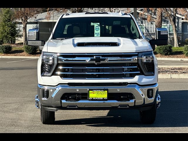 2025 Chevrolet Silverado 3500HD LTZ