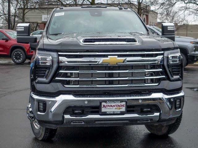 2025 Chevrolet Silverado 3500HD LTZ