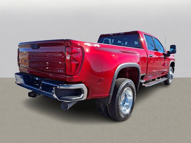 2025 Chevrolet Silverado 3500HD LTZ