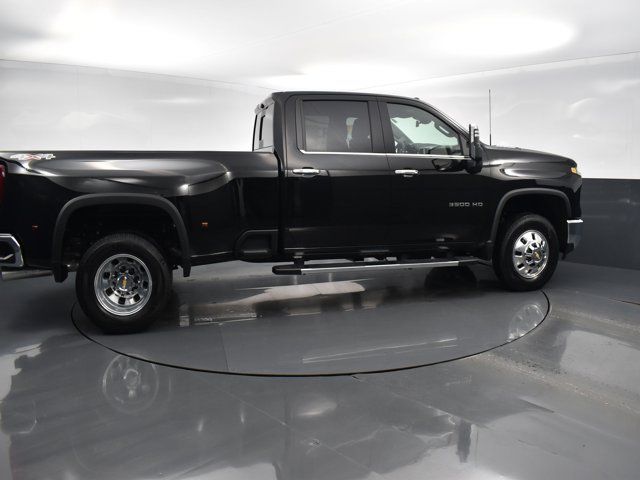 2025 Chevrolet Silverado 3500HD LTZ