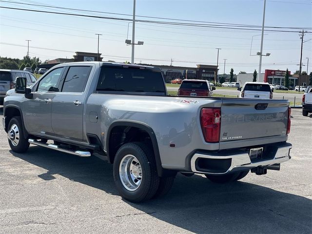 2025 Chevrolet Silverado 3500HD LTZ