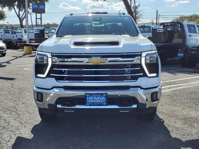 2025 Chevrolet Silverado 3500HD LTZ