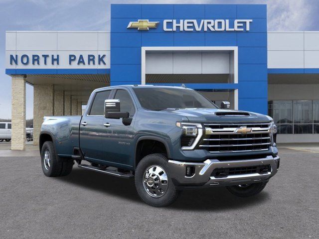 2025 Chevrolet Silverado 3500HD LTZ