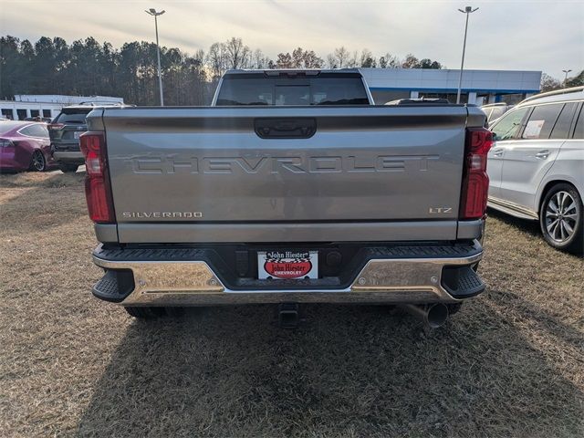 2025 Chevrolet Silverado 3500HD LTZ