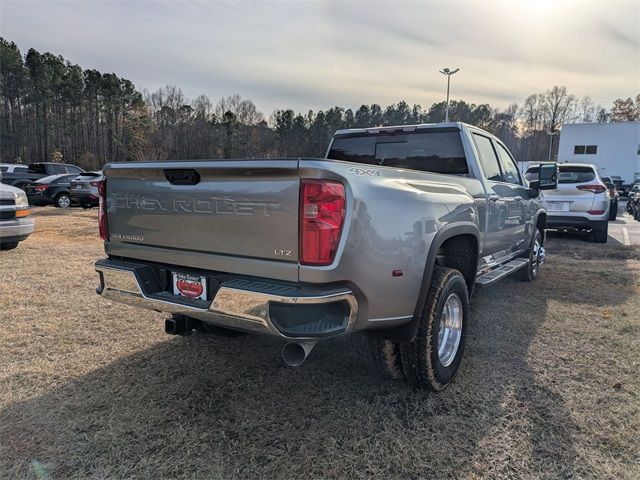 2025 Chevrolet Silverado 3500HD LTZ