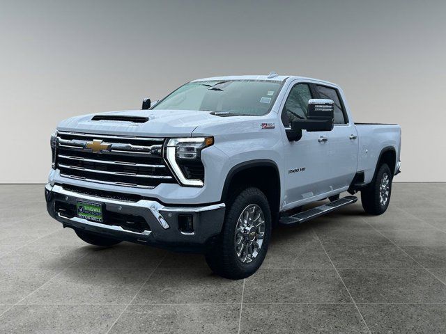 2025 Chevrolet Silverado 3500HD LTZ