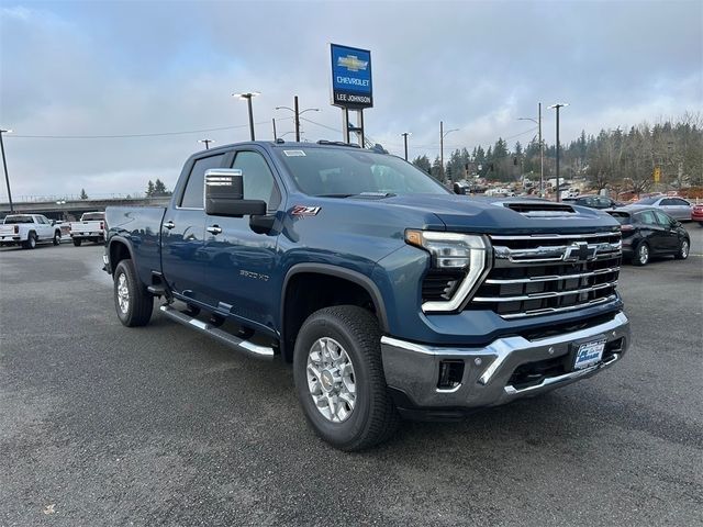 2025 Chevrolet Silverado 3500HD LTZ