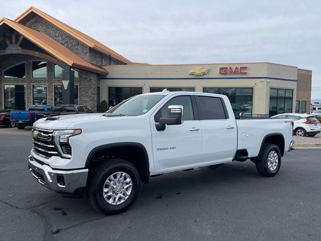 2025 Chevrolet Silverado 3500HD LTZ