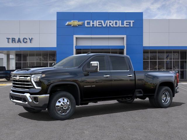 2025 Chevrolet Silverado 3500HD LTZ