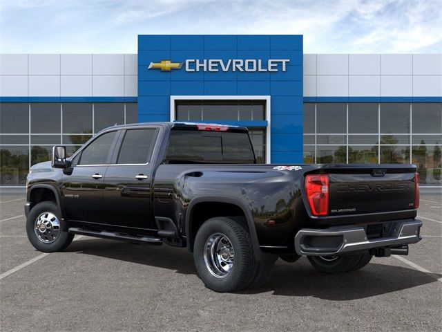 2025 Chevrolet Silverado 3500HD LTZ