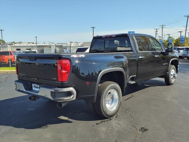 2025 Chevrolet Silverado 3500HD LTZ