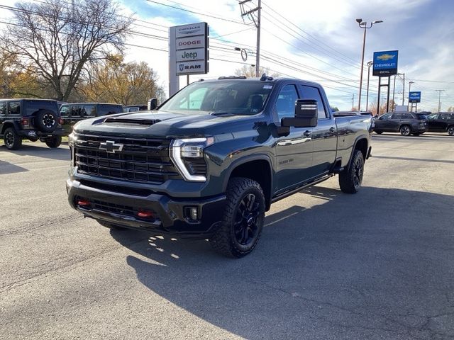 2025 Chevrolet Silverado 3500HD LTZ