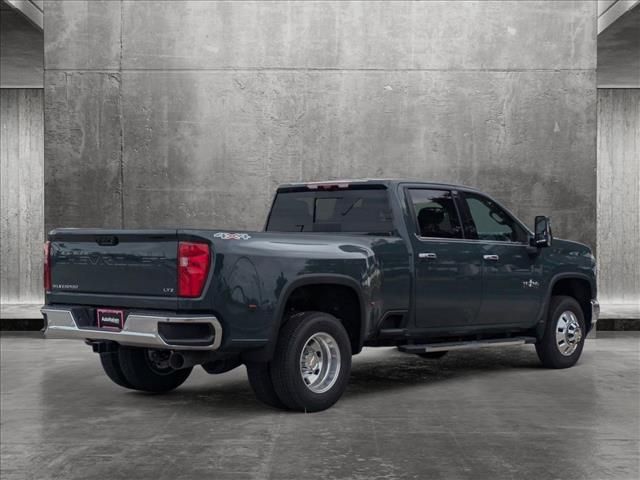 2025 Chevrolet Silverado 3500HD LTZ