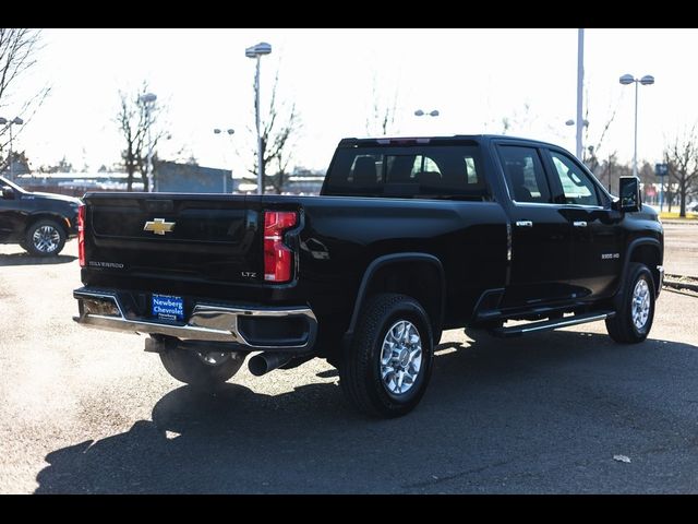 2025 Chevrolet Silverado 3500HD LTZ