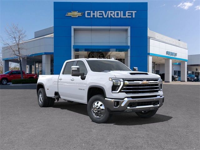 2025 Chevrolet Silverado 3500HD LTZ