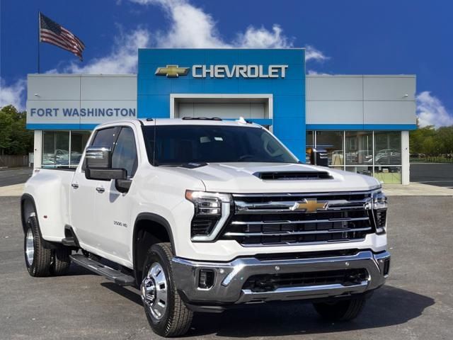 2025 Chevrolet Silverado 3500HD LTZ