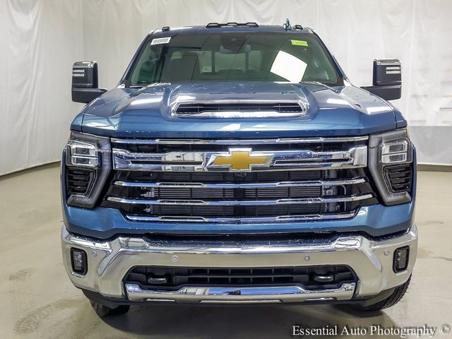 2025 Chevrolet Silverado 3500HD LTZ