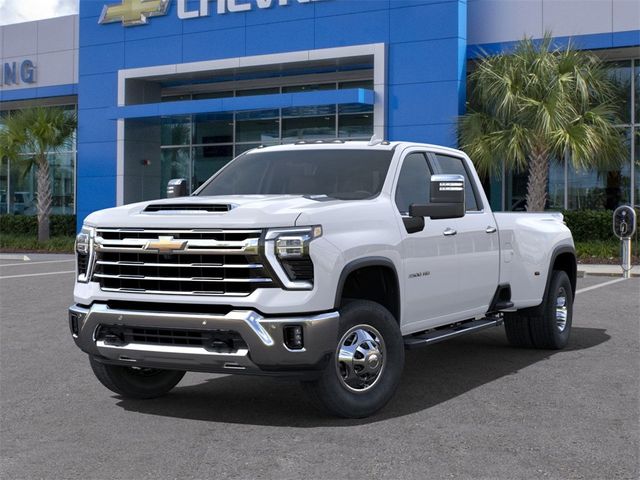 2025 Chevrolet Silverado 3500HD LTZ