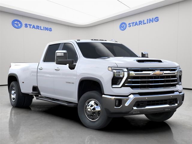 2025 Chevrolet Silverado 3500HD LTZ