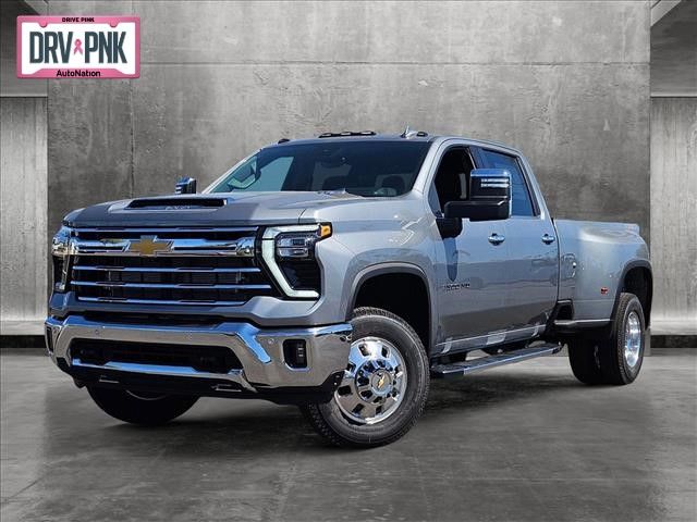 2025 Chevrolet Silverado 3500HD LTZ