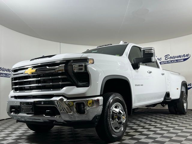 2025 Chevrolet Silverado 3500HD LTZ