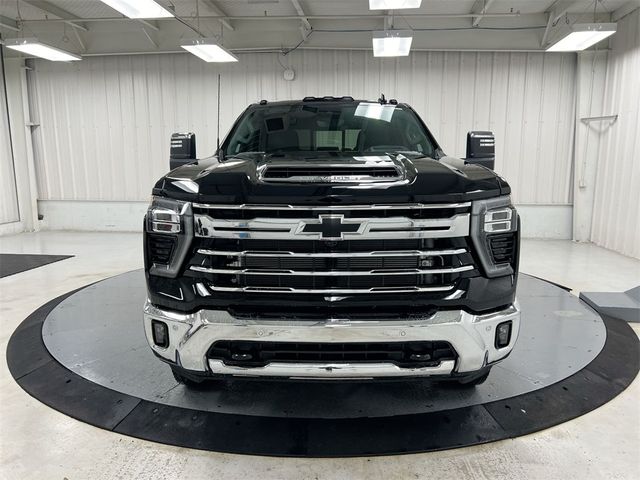 2025 Chevrolet Silverado 3500HD LTZ