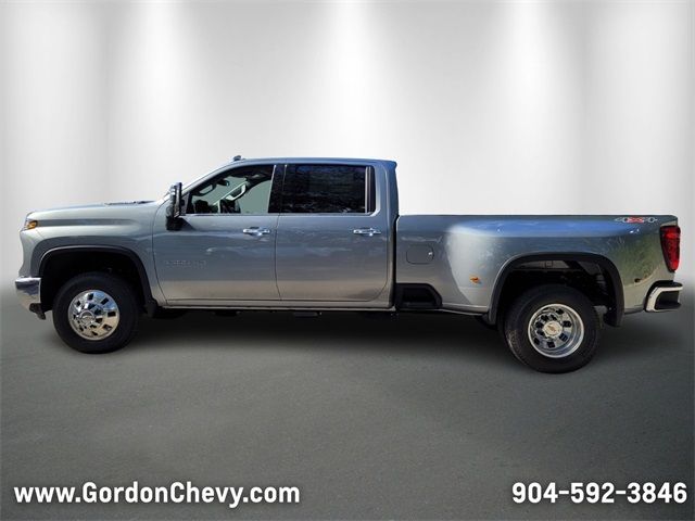 2025 Chevrolet Silverado 3500HD LTZ