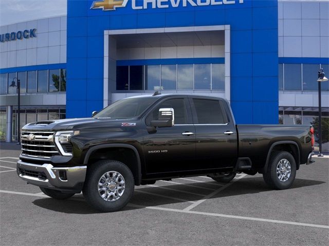 2025 Chevrolet Silverado 3500HD LTZ