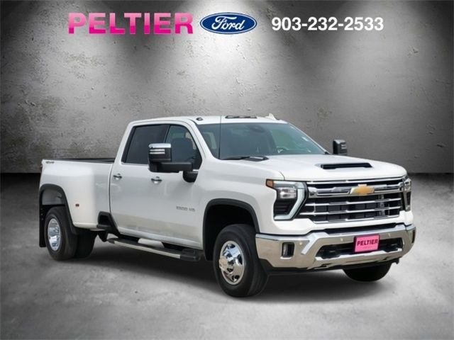 2025 Chevrolet Silverado 3500HD LTZ
