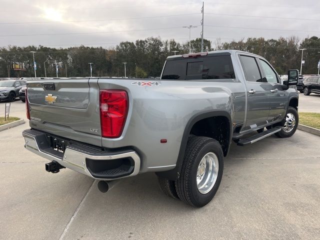 2025 Chevrolet Silverado 3500HD LTZ