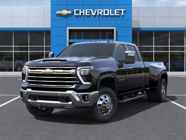 2025 Chevrolet Silverado 3500HD LTZ