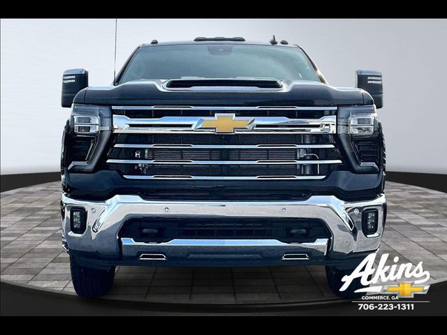 2025 Chevrolet Silverado 3500HD LTZ