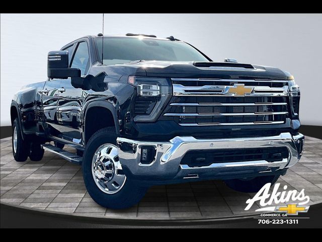 2025 Chevrolet Silverado 3500HD LTZ