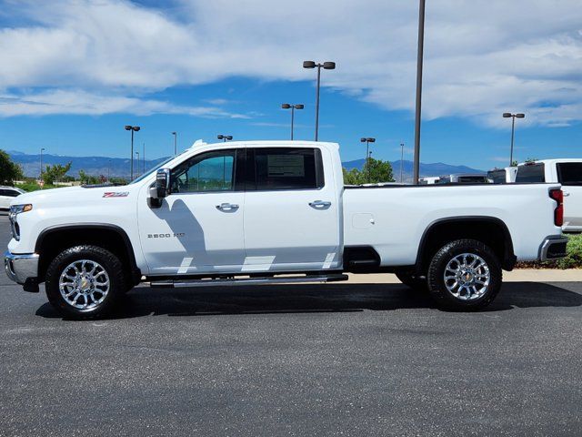 2025 Chevrolet Silverado 3500HD LTZ