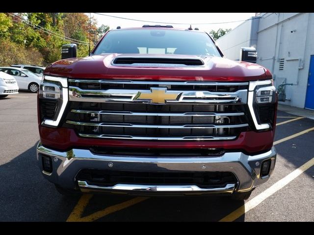 2025 Chevrolet Silverado 3500HD LTZ